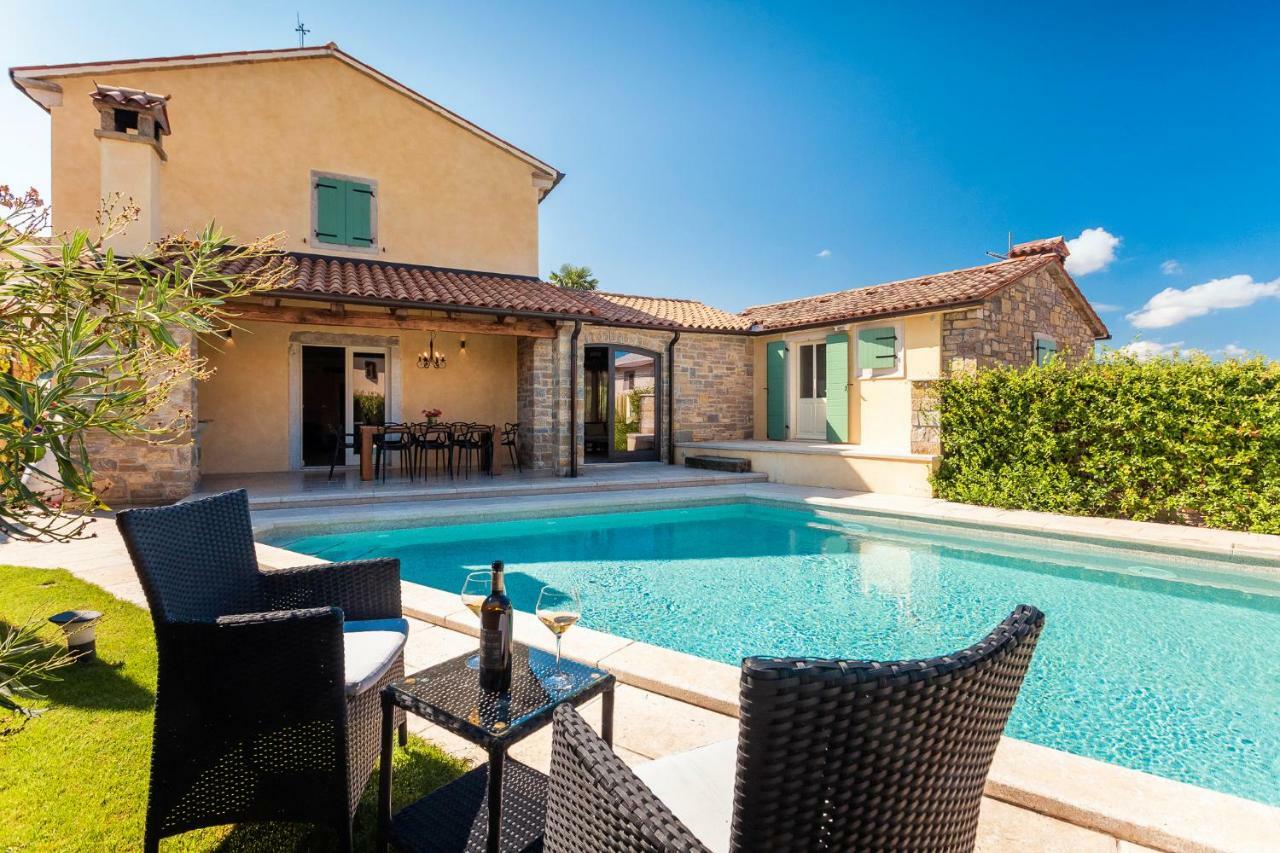 Villa Benvenuti *